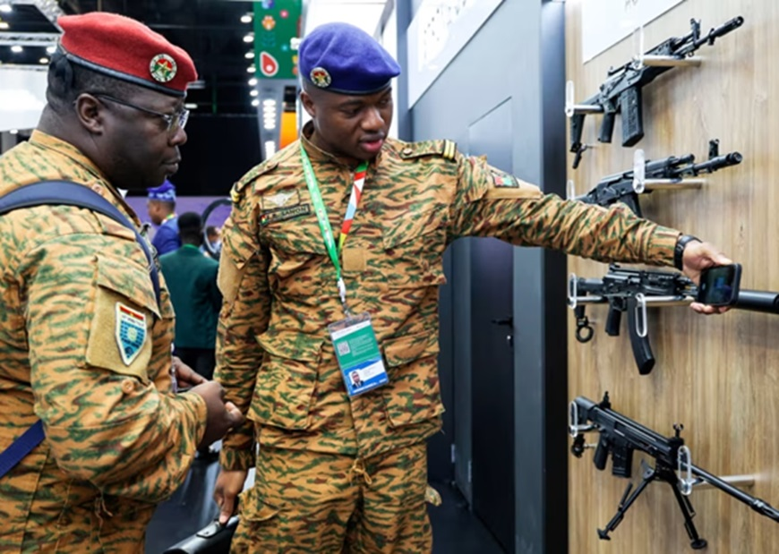 Quân sự thế giới hôm nay (19-11): Nga tăng cường xuất khẩu vũ khí sang châu Phi